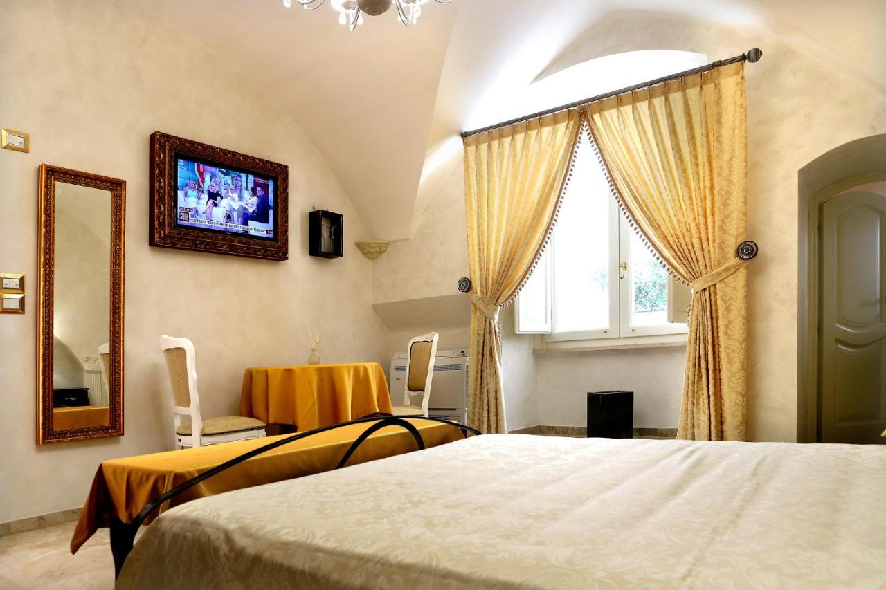 Palazzo Castiglione Panzió Gallipoli Kültér fotó